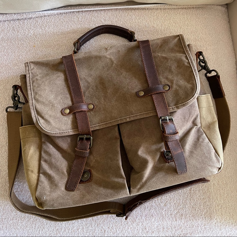 Messenger bag